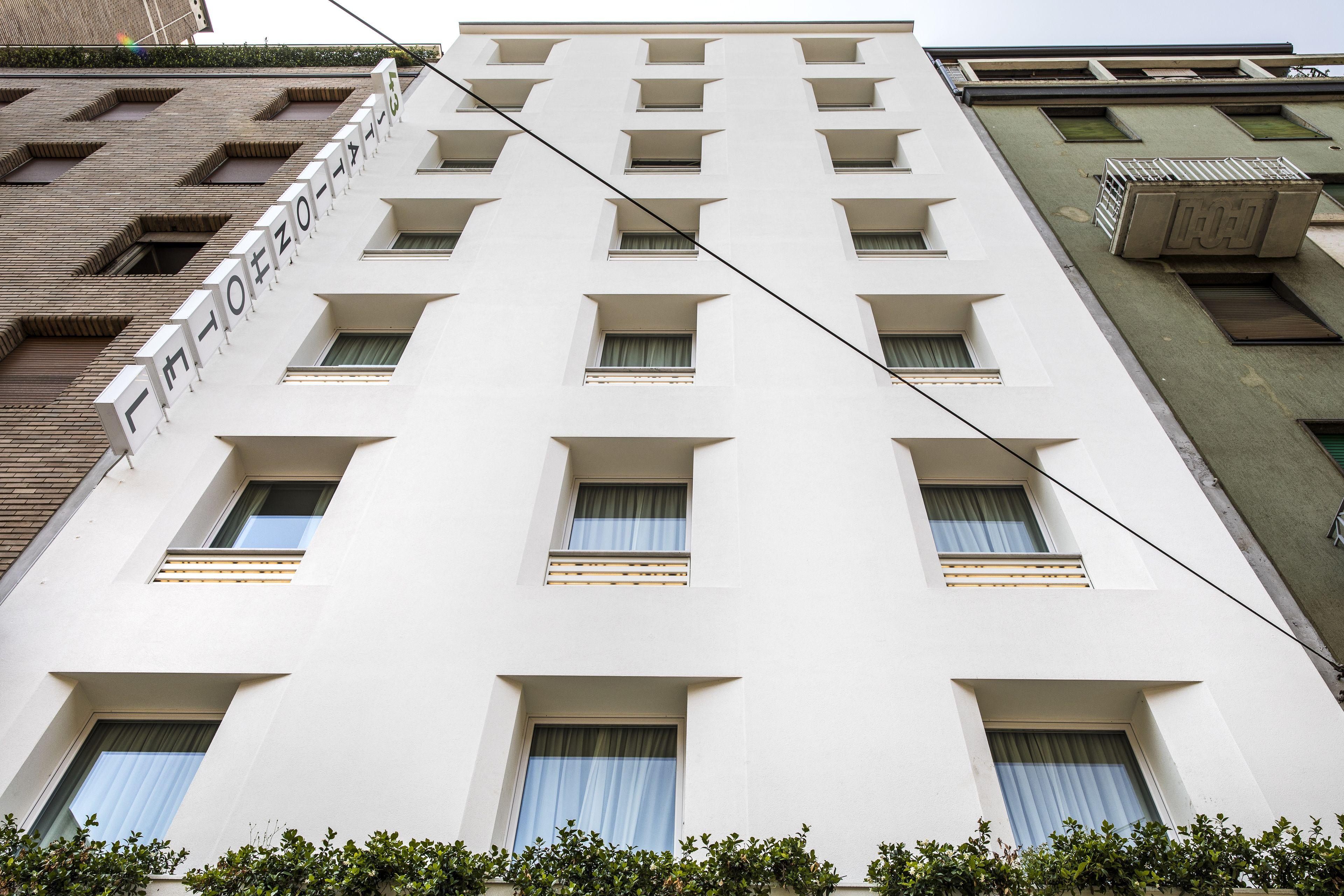 43 Station Hotel — Photos 2